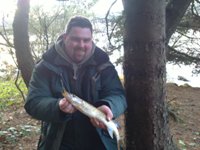 Guy winning the smallest Pike competition!